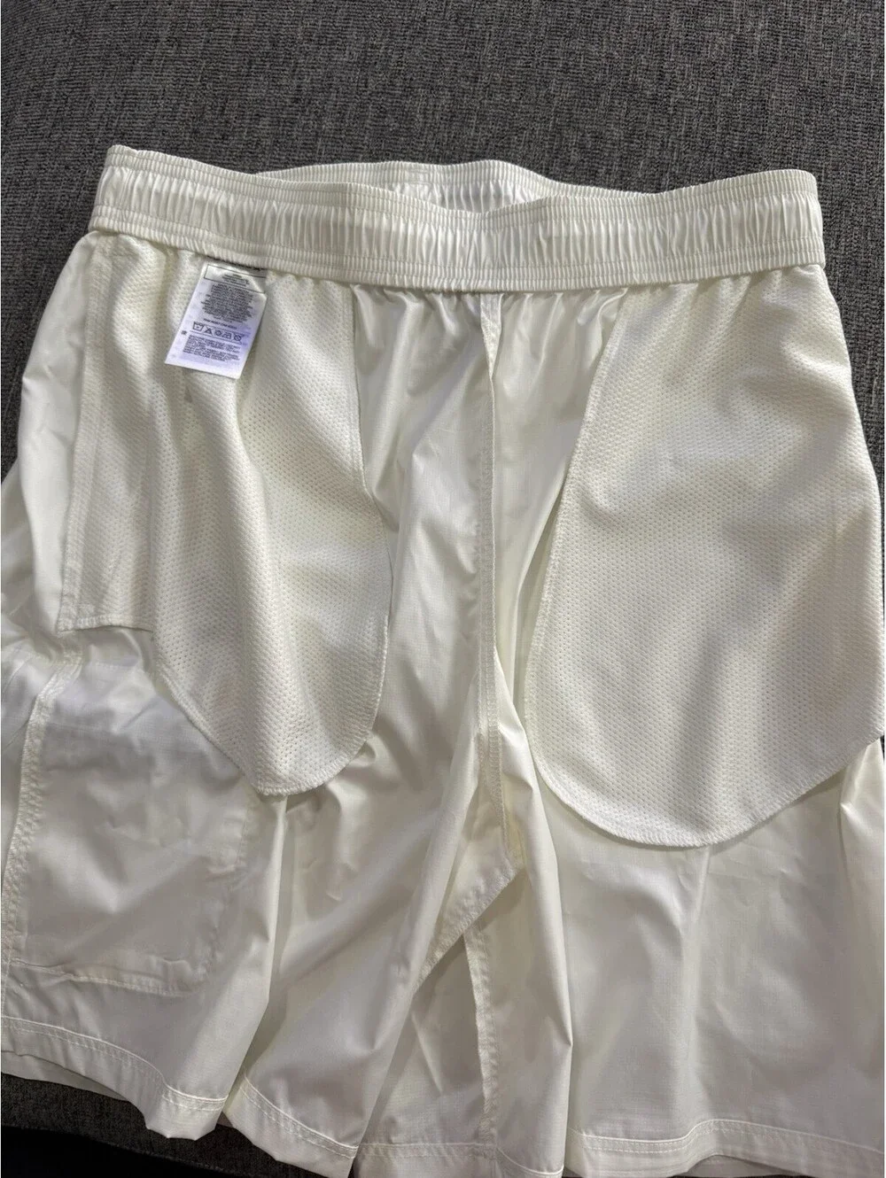 Adidas Men Medium Sportswear City Escape MultiSports Shorts Off White JF3348 New
